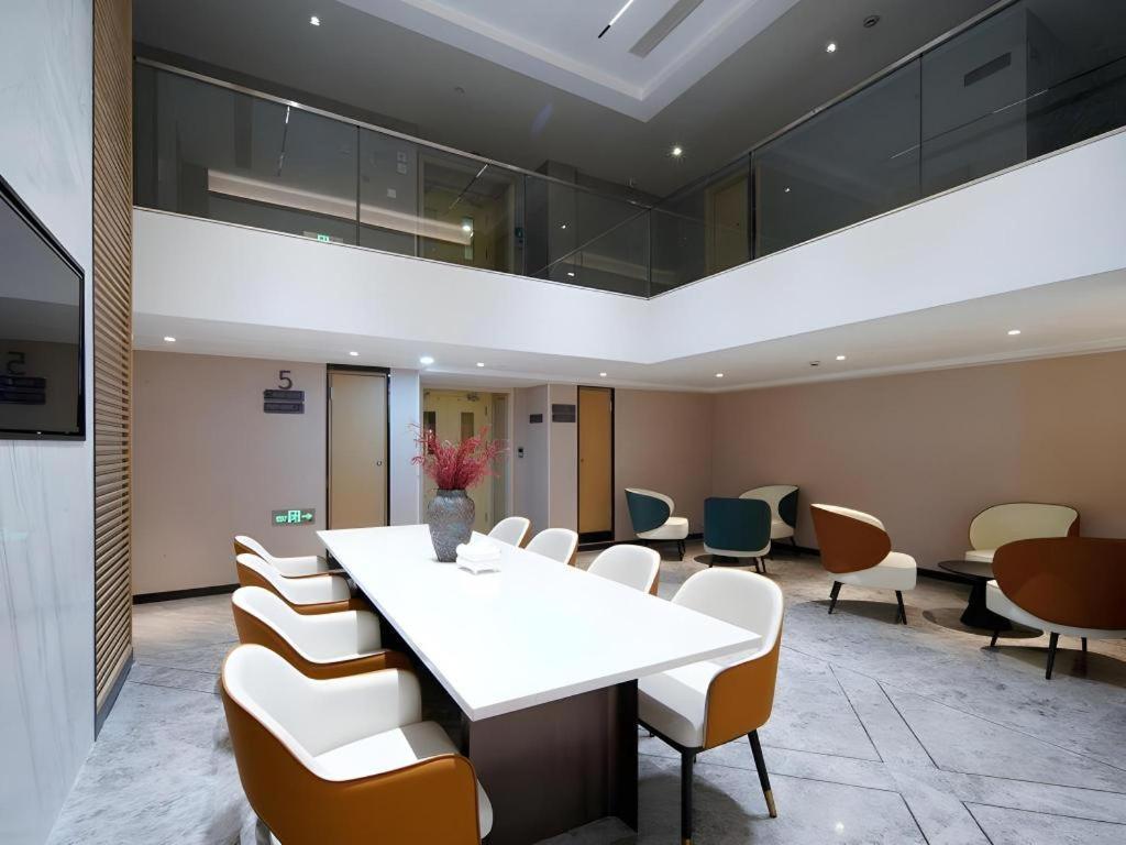 Jinjiang Inn Shanghai Lujiazui Екстериор снимка